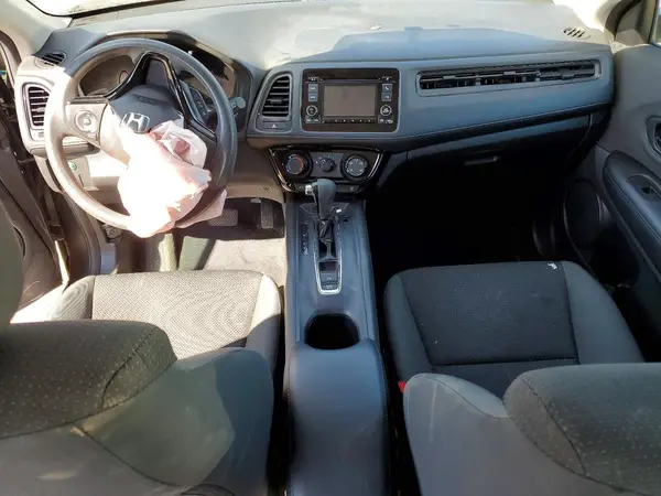 3CZRU6H37LG702002 2020 HONDA HR-V - Image 8
