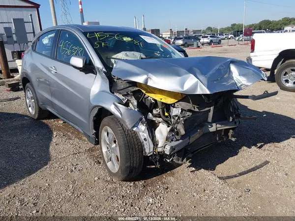 3CZRU6H37LM716810 2020 HONDA HR-V - Image 1