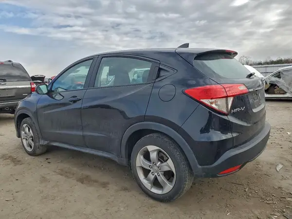 3CZRU6H37LM718072 2020 HONDA HR-V - Image 2