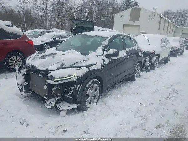 3CZRU6H37LM737530 2020 HONDA HR-V - Image 2