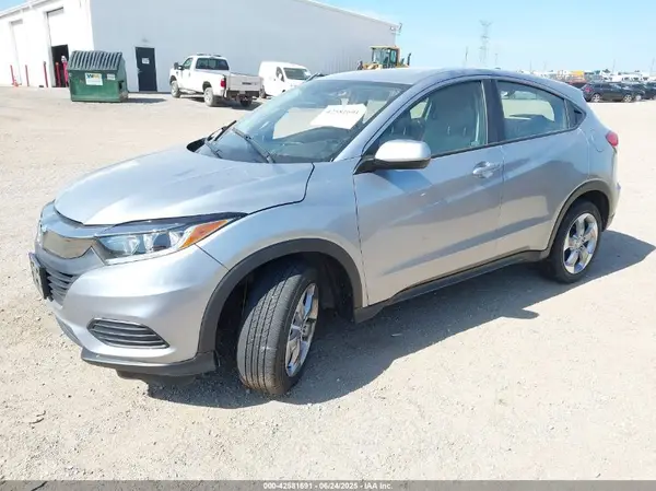 3CZRU6H37LM738385 2020 HONDA HR-V - Image 2