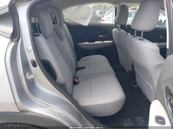 3CZRU6H37MM733060 2021 HONDA HR-V - Image 8