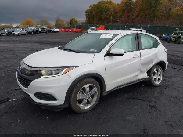 3CZRU6H37MM743412 2021 HONDA HR-V - Image 2