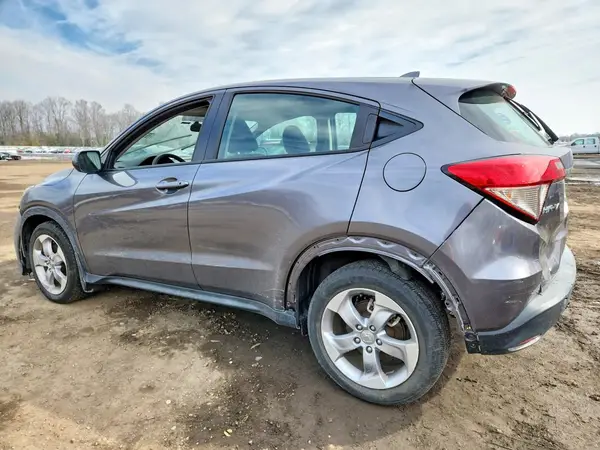 3CZRU6H37NM736297 2022 HONDA HR-V - Image 2