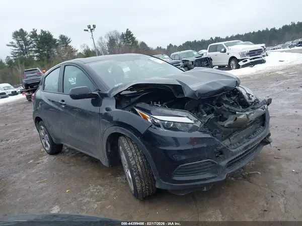 3CZRU6H37NM736574 2022 HONDA HR-V - Image 1