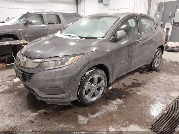 3CZRU6H37NM741029 2022 HONDA HR-V - Image 2
