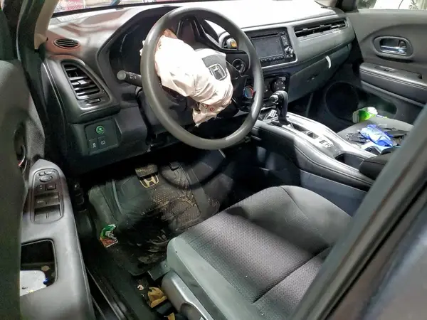 3CZRU6H37NM742357 2022 HONDA HR-V - Image 8