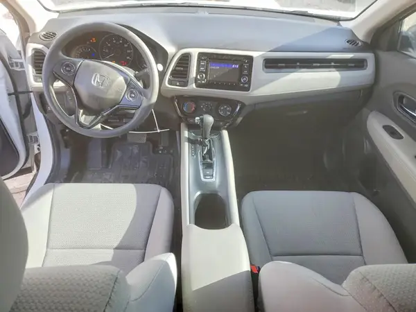 3CZRU6H37NM742410 2022 HONDA HR-V - Image 8