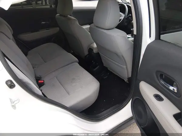 3CZRU6H37NM763032 2022 HONDA HR-V - Image 8