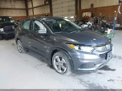 3CZRU6H37NM774483 2022 HONDA HR-V