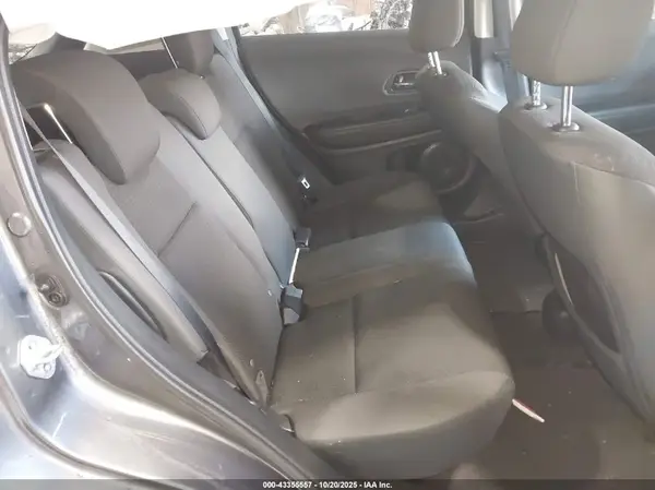 3CZRU6H37NM774483 2022 HONDA HR-V - Image 8