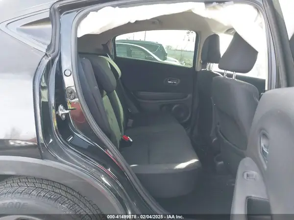 3CZRU6H38GM729796 2016 HONDA HR-V - Image 8