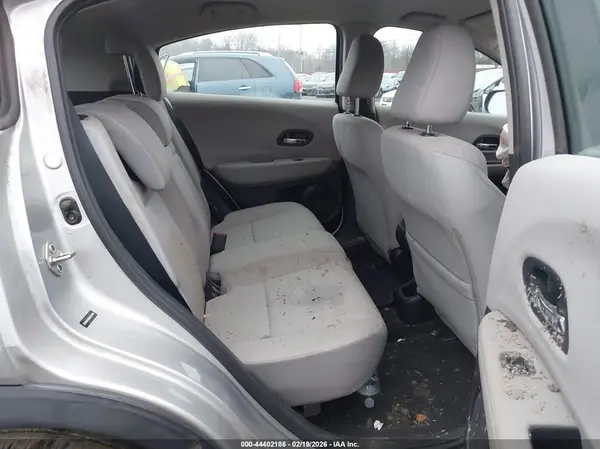 3CZRU6H38GM753449 2016 HONDA HR-V - Image 8