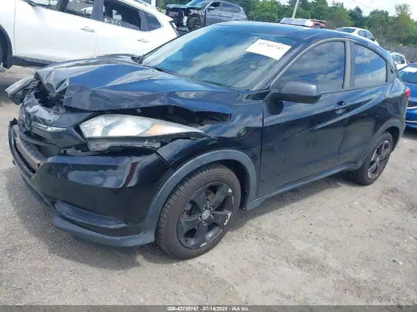 3CZRU6H38GM758411 2016 HONDA HR-V - Image 2
