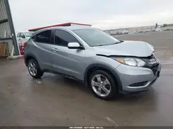 3CZRU6H38HG704168 2017 HONDA HR-V