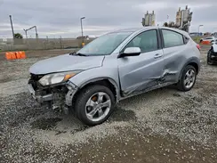3CZRU6H38HG704199 2017 HONDA HR-V