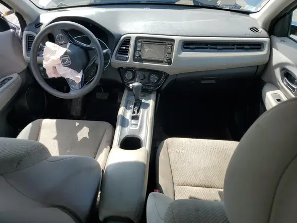3CZRU6H38HG705580 2017 HONDA HR-V - Image 8