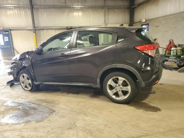 3CZRU6H38HG706356 2017 HONDA HR-V - Image 2
