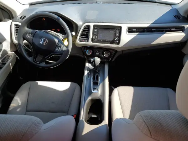 3CZRU6H38HG708916 2017 HONDA HR-V - Image 8