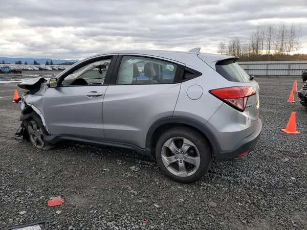 3CZRU6H38HM723563 2017 HONDA HR-V - Image 2