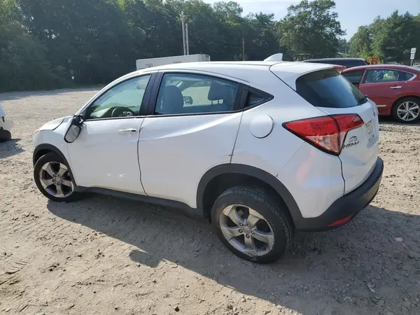 3CZRU6H38HM723806 2017 HONDA HR-V - Image 2