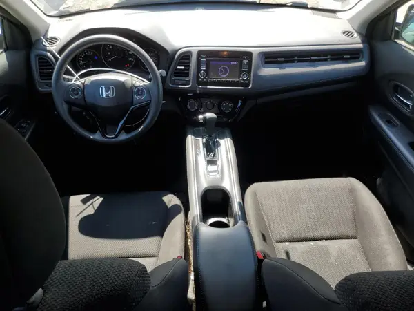 3CZRU6H38HM726799 2017 HONDA HR-V - Image 8