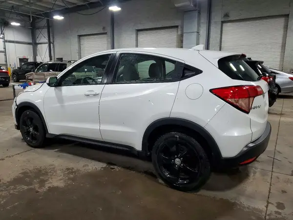 3CZRU6H38HM729699 2017 HONDA HR-V - Image 2