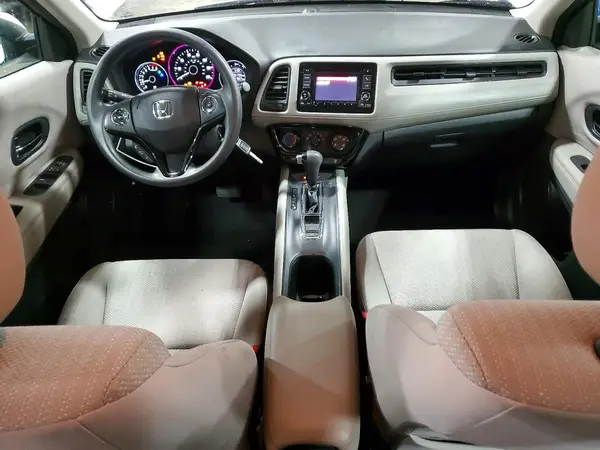 3CZRU6H38HM729699 2017 HONDA HR-V - Image 8