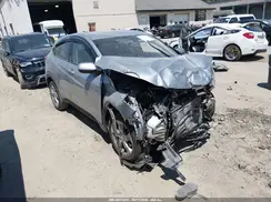 3CZRU6H38JG700241 2018 HONDA HR-V