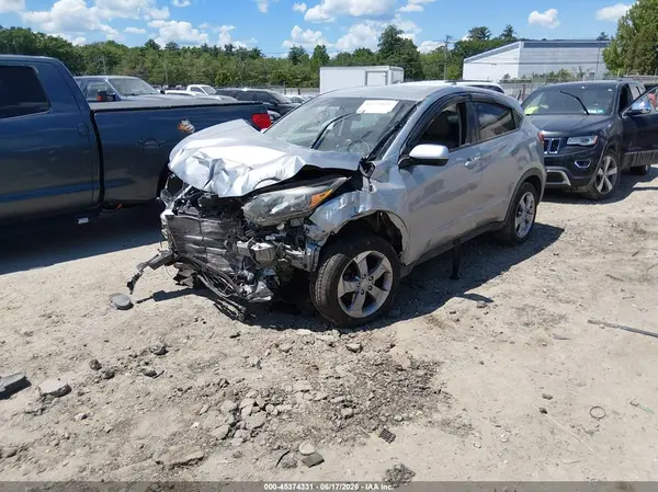 3CZRU6H38JG700241 2018 HONDA HR-V - Image 2