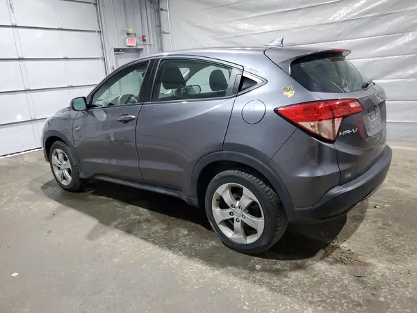 3CZRU6H38JG700725 2018 HONDA HR-V - Image 2