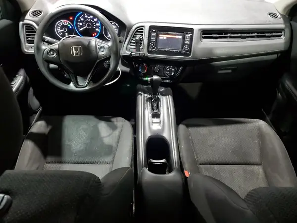 3CZRU6H38JG700725 2018 HONDA HR-V - Image 8