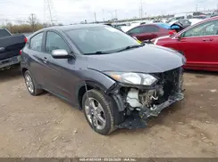 3CZRU6H38JG701065 2018 HONDA HR-V