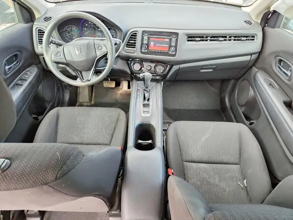 3CZRU6H38JG705570 2018 HONDA HR-V - Image 8