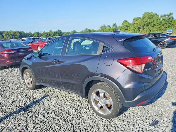 3CZRU6H38JG707996 2018 HONDA HR-V - Image 2