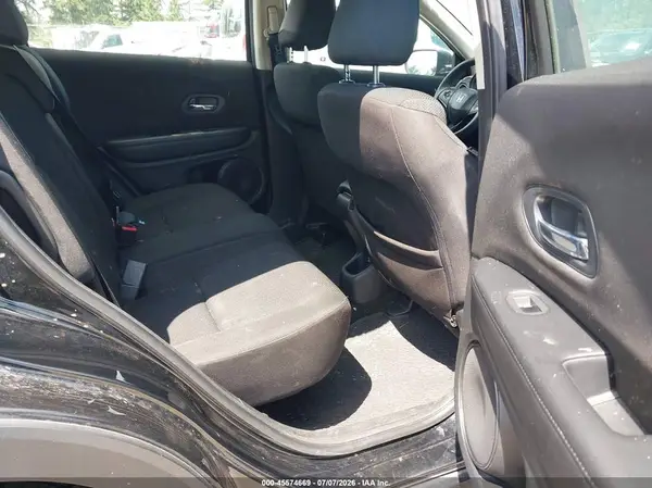 3CZRU6H38JG711014 2018 HONDA HR-V - Image 8