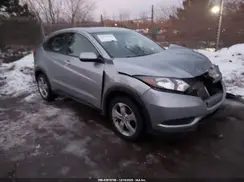 3CZRU6H38JG711580 2018 HONDA HR-V