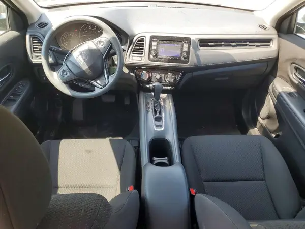 3CZRU6H38JG712194 2018 HONDA HR-V - Image 8