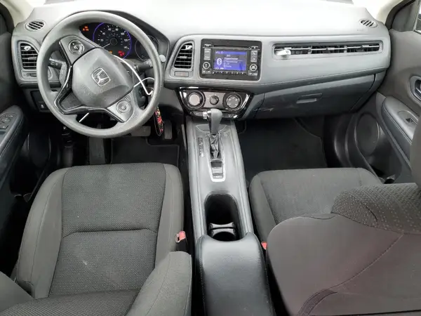3CZRU6H38JG714348 2018 HONDA HR-V - Image 8
