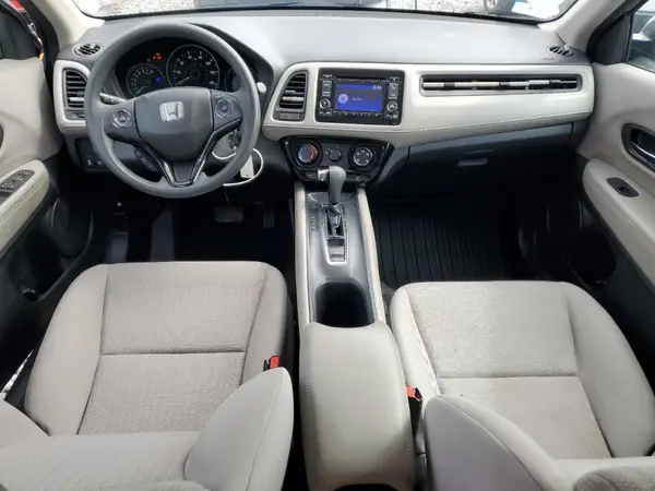 3CZRU6H38JG715760 2018 HONDA HR-V - Image 8