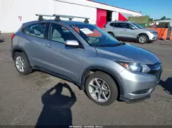 3CZRU6H38JG716570 2018 HONDA HR-V