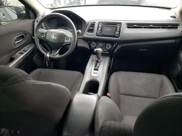 3CZRU6H38JG720103 2018 HONDA HR-V - Image 8