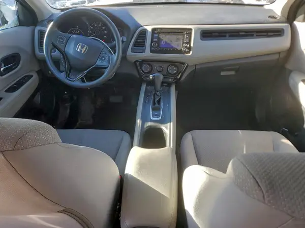 3CZRU6H38JG720392 2018 HONDA HR-V - Image 8
