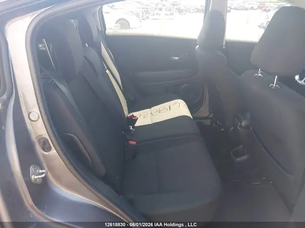 3CZRU6H38JM103480 2018 HONDA HR-V - Image 8