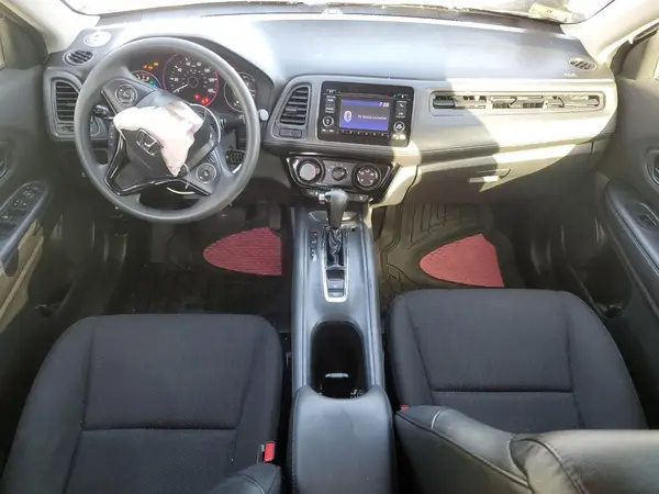 3CZRU6H38JM705909 2018 HONDA HR-V - Image 8