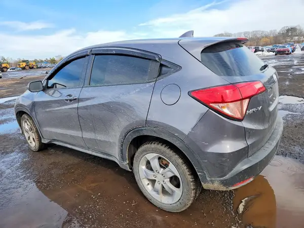 3CZRU6H38JM709295 2018 HONDA HR-V - Image 2