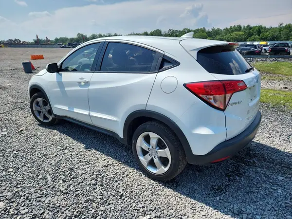 3CZRU6H38JM729837 2018 HONDA HR-V - Image 2
