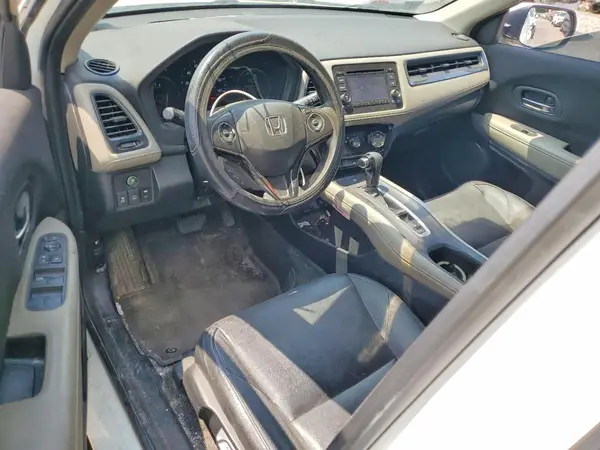3CZRU6H38JM730941 2018 HONDA HR-V - Image 8