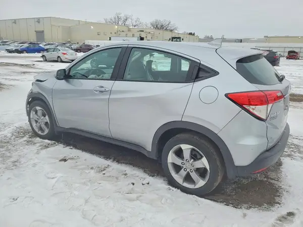 3CZRU6H38KG701861 2019 HONDA HR-V - Image 2