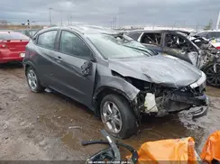 3CZRU6H38KG702864 2019 HONDA HR-V